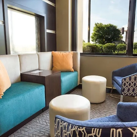 Drury Inn & Suites Greensboro-2