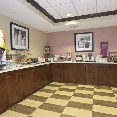 Hampton Inn Cincinnati Eastgate-3