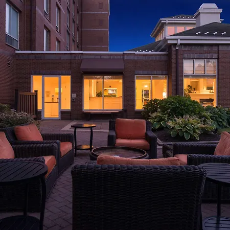 Hilton Garden Inn White Marsh-3