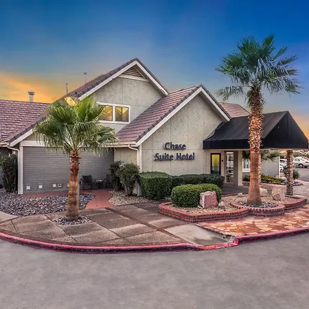 Chase Suite El Paso-2