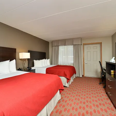 Americinn Brooklyn Center-2