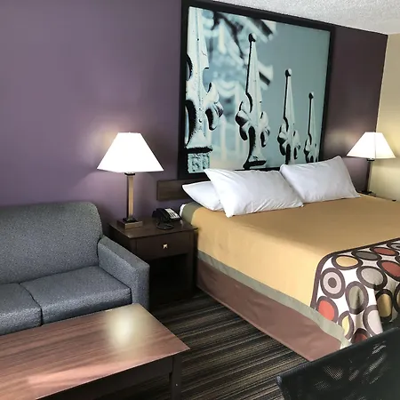 Super 8 By Wyndham Natchitoches-3