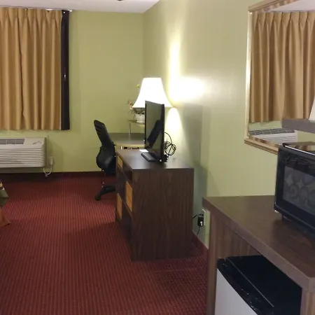 Super 8 By Wyndham Red Wing-3