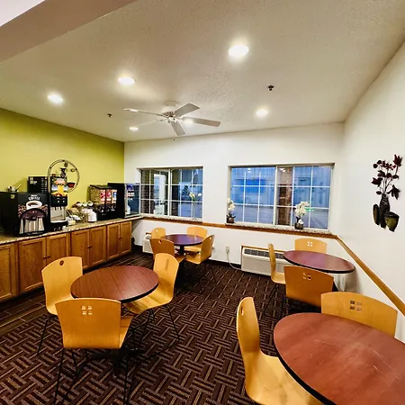 Forest City Inn-3