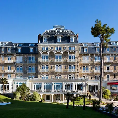 Hôtel Barrière Le Royal La Baule-2