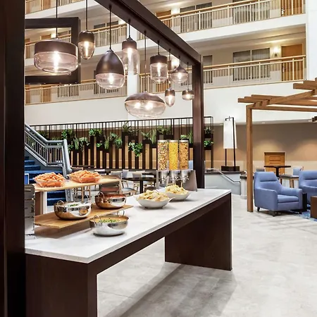 Embassy Suites By Hilton Columbus Dublin-3