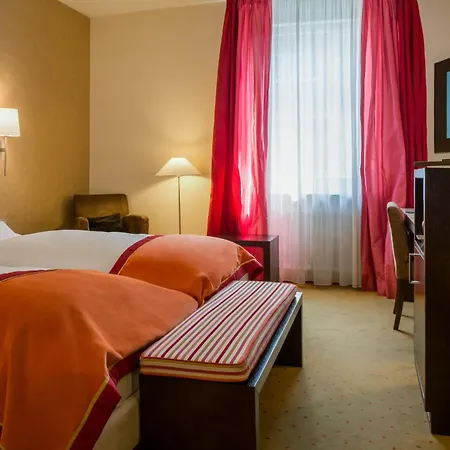 Central Hotel-3