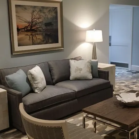 Palmera Inn And Suites-2