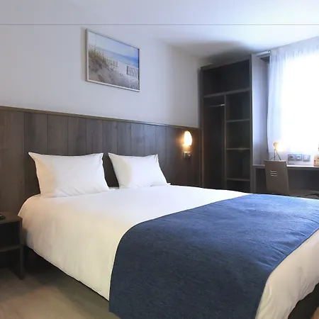 Brit Hotel Calais-2