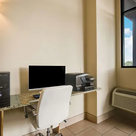Best Western Waukesha Grand-3
