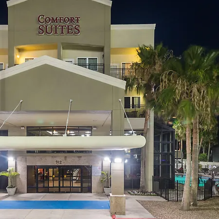 Comfort Suites Beachside-2