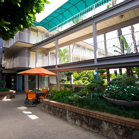 Pacific Marina Inn Airport-3