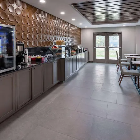 Wingate By Wyndham Vineland-3
