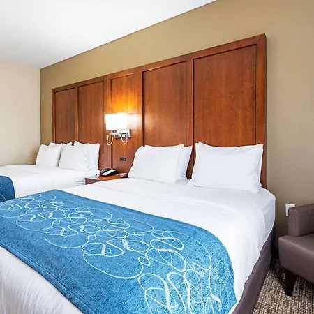 Comfort Inn & Suites Pine Bluff-2