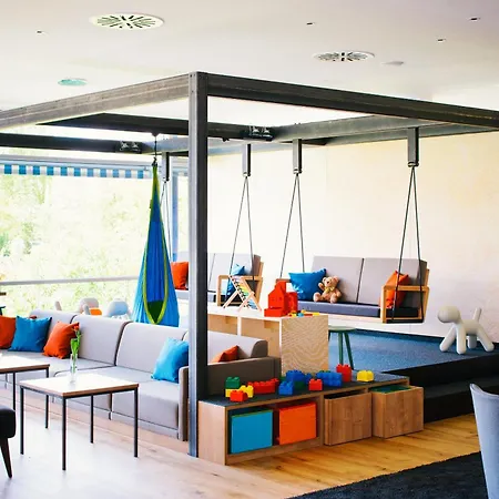 Vienna House Easy By Wyndham Guenzburg-3