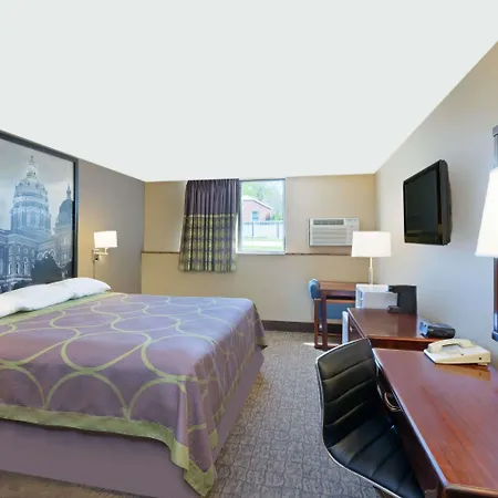 Super 8 By Wyndham Carroll-2
