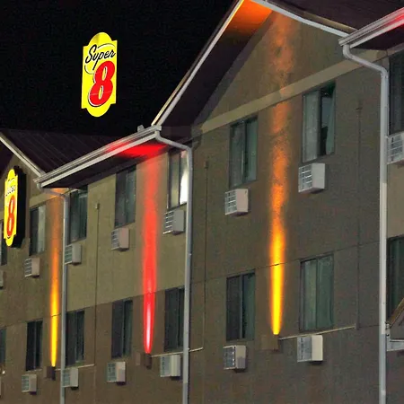 Super 8 By Wyndham Tuscaloosa-2