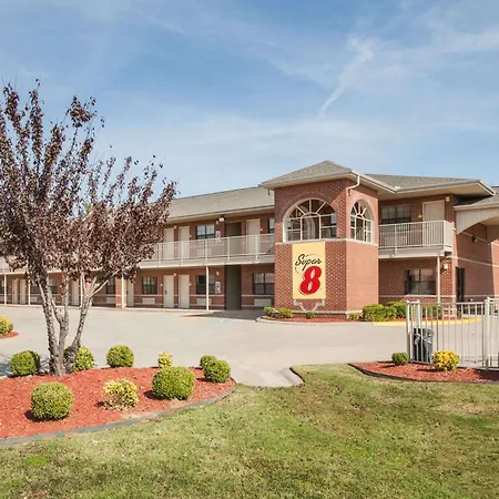 Super 8 By Wyndham Cabot-3