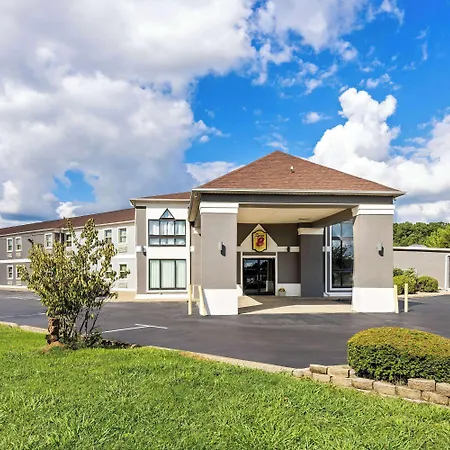 Super 8 By Wyndham Dickson-3