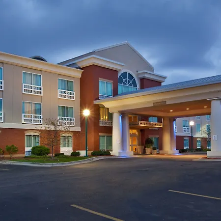 Holiday Inn Express Hotel & Suites Grand Rapids-North By Ihg-2