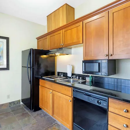Best Western Plus Ellensburg Hotel-3