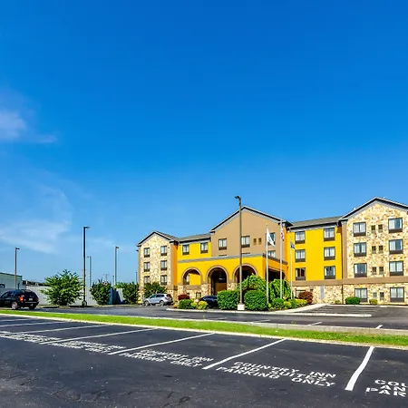 Quality Inn & Suites Abingdon-2