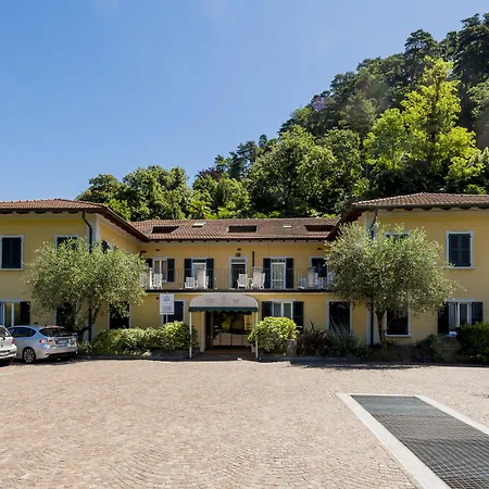 Residence L'Ulivo - Apartments In The City Center, With Fitness, Squash & Private Parking-3