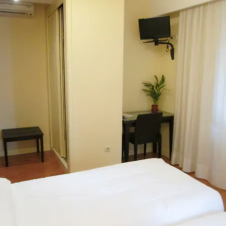 Hotel Los Jeronimos Y Terraza Monasterio (Adults Only)-2