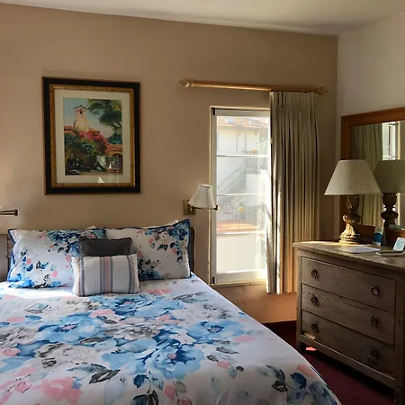 Villa Rosa Inn-3