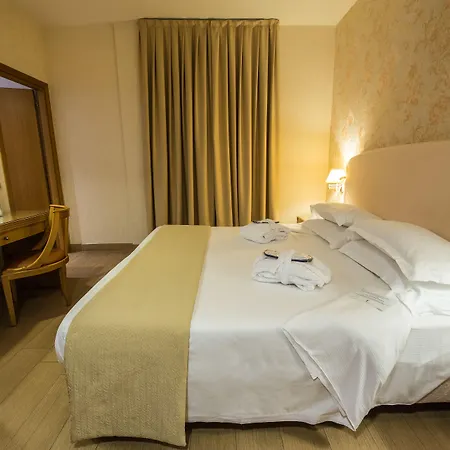 Hotel Touring-2