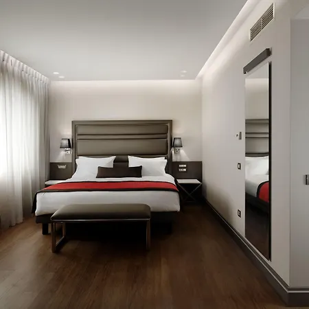 Holiday Suites-3