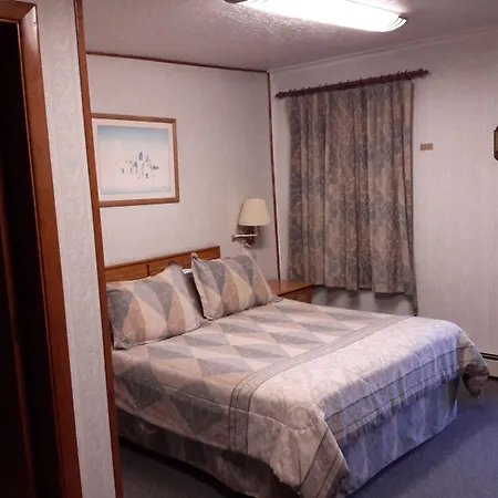 The Monterey Motel-2