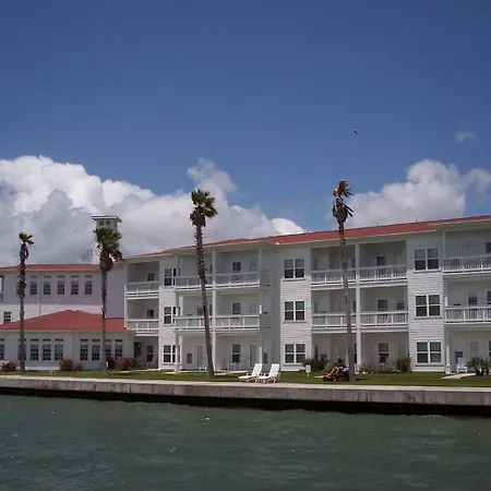 Lighthouse Inn At Aransas Bay-3