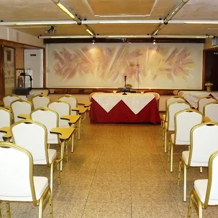 Hotel Vienna Ostenda e Ristorante il Danubio-3
