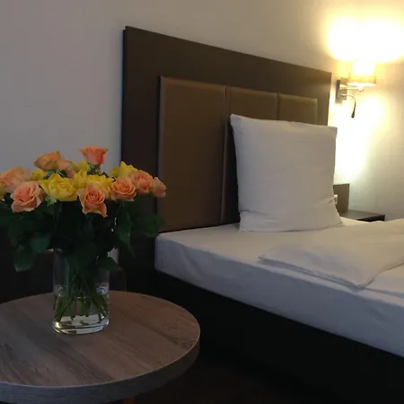 City Hotel Wiesbaden-3