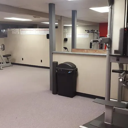 Super 8 By Wyndham Osceola Ia-3