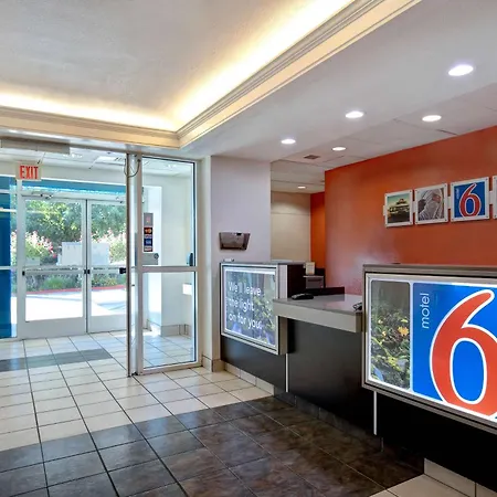 Motel 6-Gilroy, Ca-3