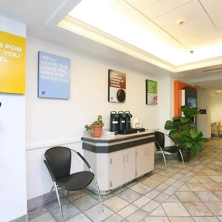 Motel 6-Colchester, Vt - Burlington-3