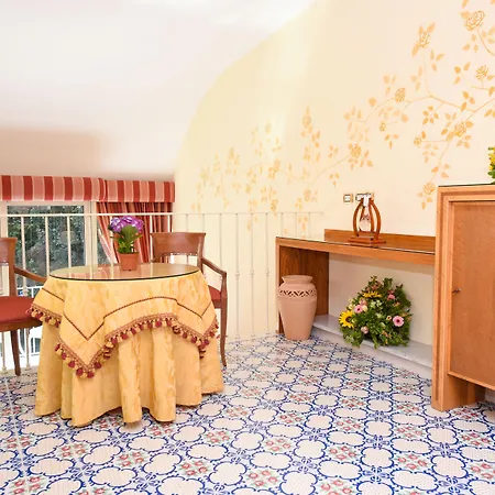 Hotel Antiche Mura-2