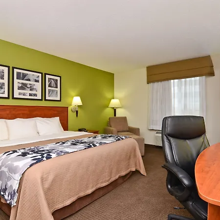 Sleep Inn & Suites Conference Center And Water Park-3