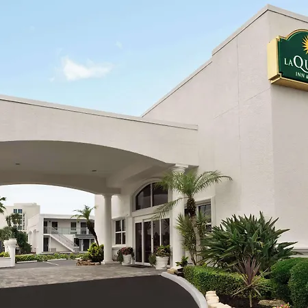 La Quinta By Wyndham Oceanfront Daytona Beach-2
