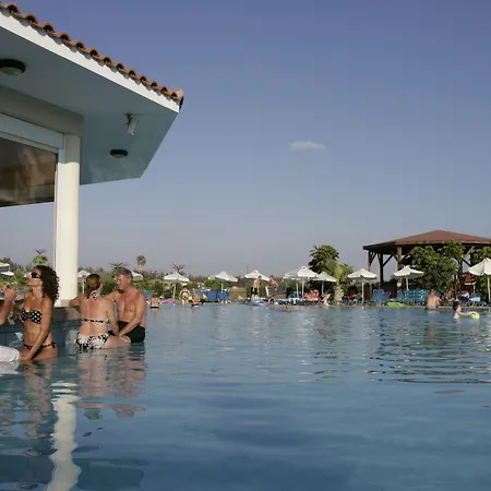 Avanti Holiday Village-2