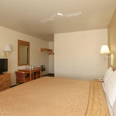 Highland Country Inn Flagstaff-3