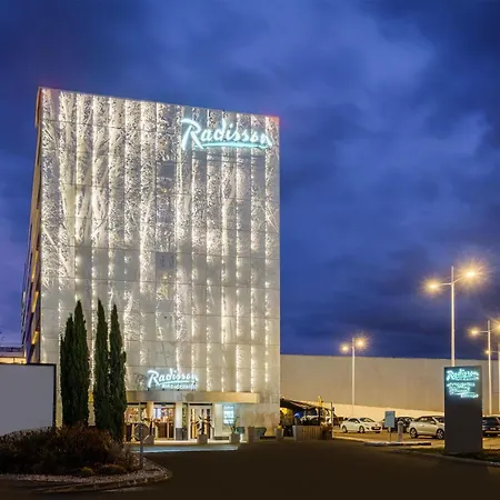Campanile Le Bourget – Airport-2