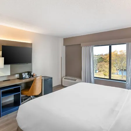 Comfort Inn & Suites Arlington Heights - Buffalo Grove-2