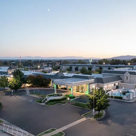 Holiday Inn Redding By Ihg-2
