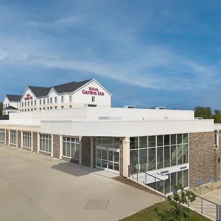 Hilton Garden Inn Cedar Falls Conference Center-3