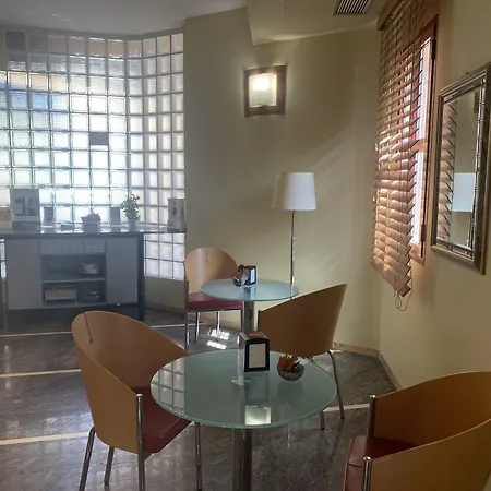 Hotel Maxim-3