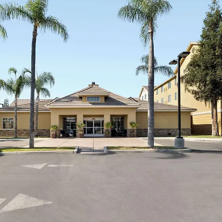 Homewood Suites Bakersfield-2