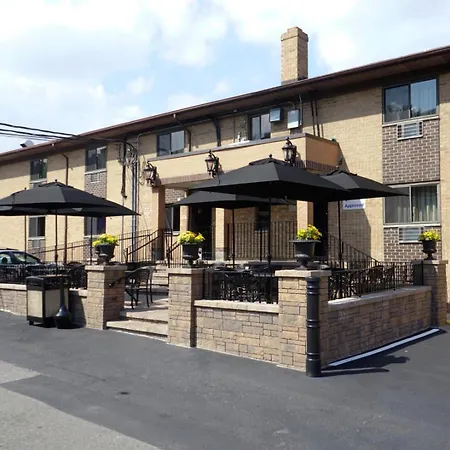 Holland Hotel Jersey City Free Parking-2